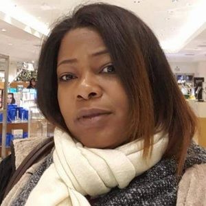 Meet your Posher, Carine